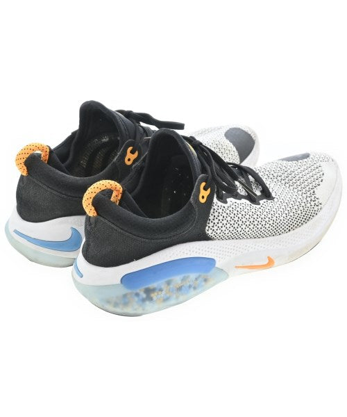 NIKE รองเท้าผ้าใบ
