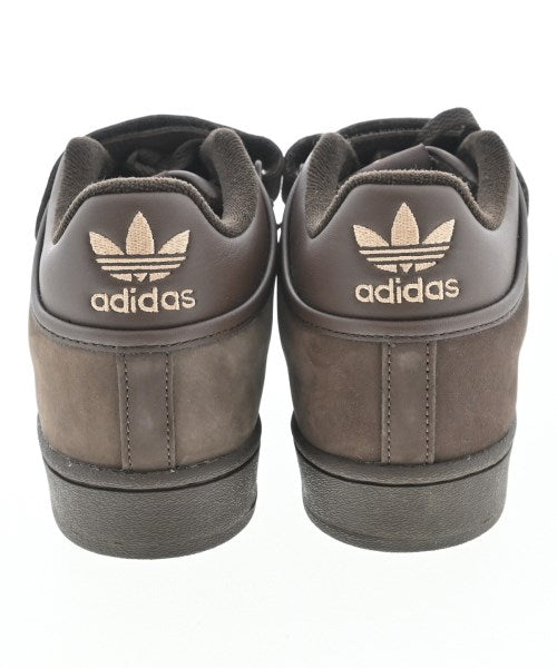 adidas รองเท้าผ้าใบ