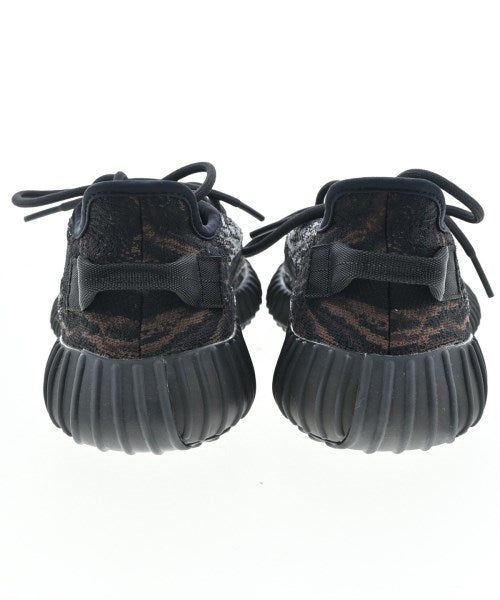 adidas รองเท้าผ้าใบ