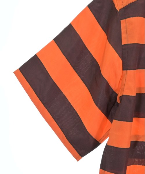 PRADA เสื้อลำลอง