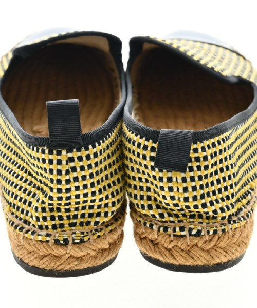 FENDI รองเท้าพื้นเชือกสาน
