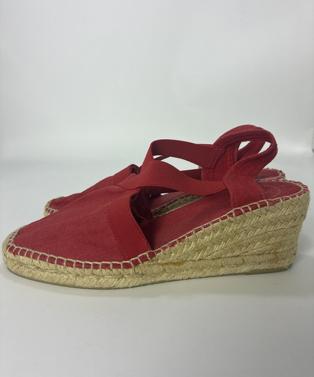 Toni Pons รองเท้าพื้นเชือกสาน