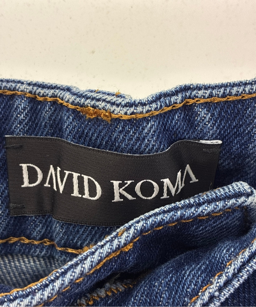 david koma ยีนส์
