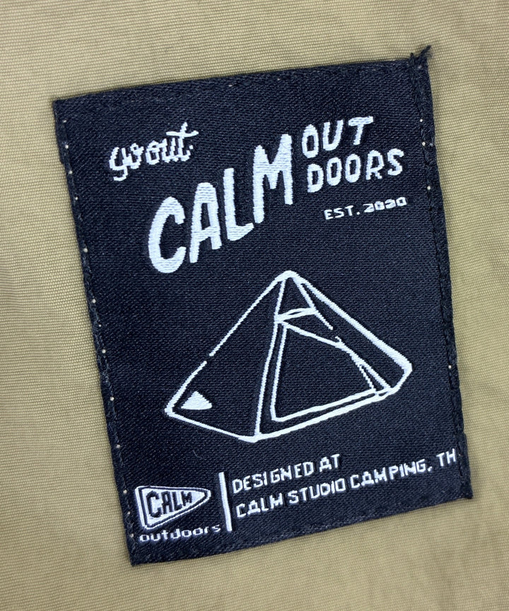 CALM กางเกงขาสั้น