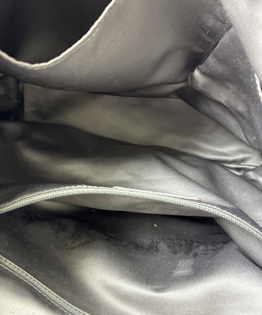 CHANEL กระเป๋าถือขนาดใหญ่