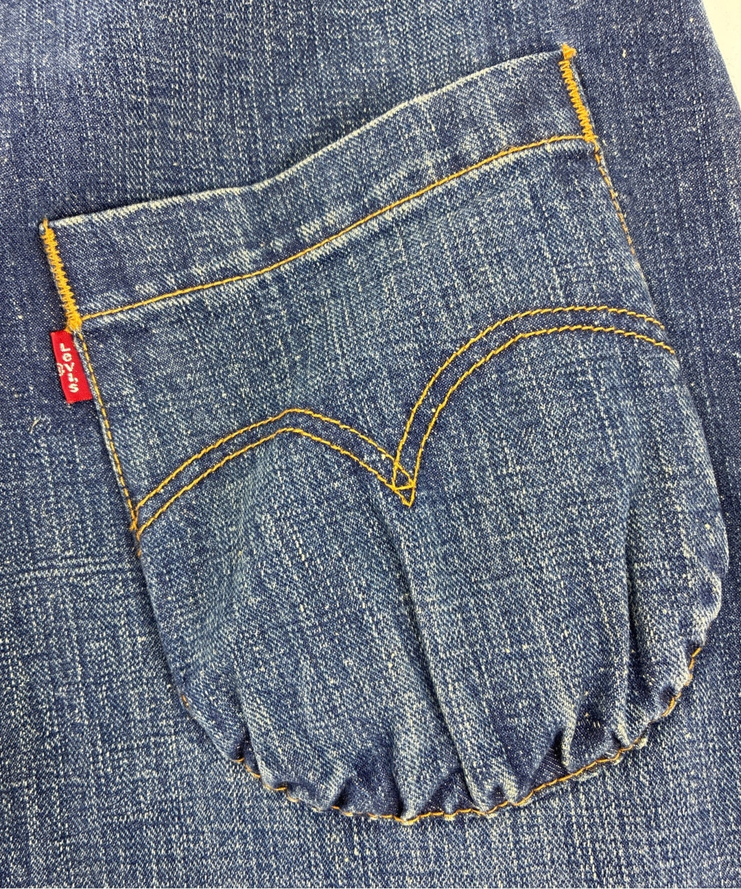 Levi's RED ยีนส์