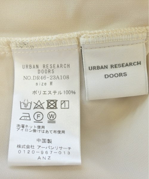 URBAN RESEARCH DOORS เสื้อสตรี