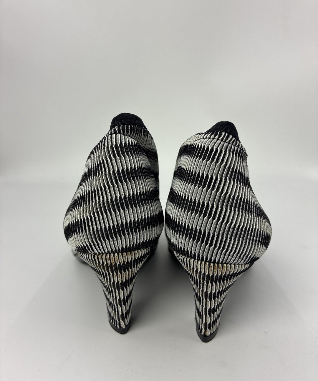 UNITED NUDE รองเท้าส้นสูง