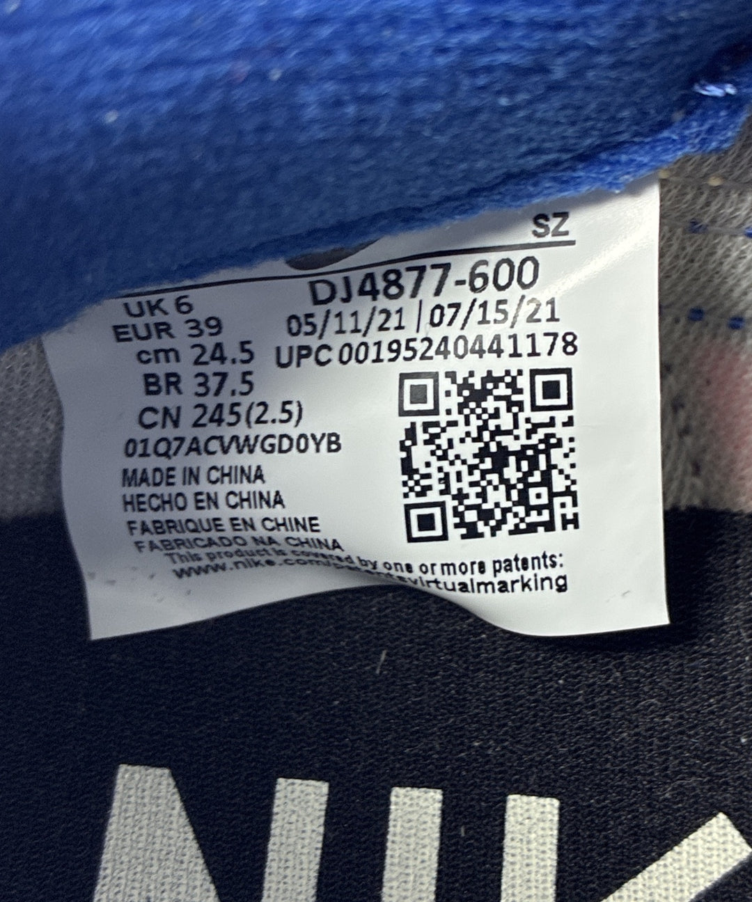 sacai รองเท้าผ้าใบ