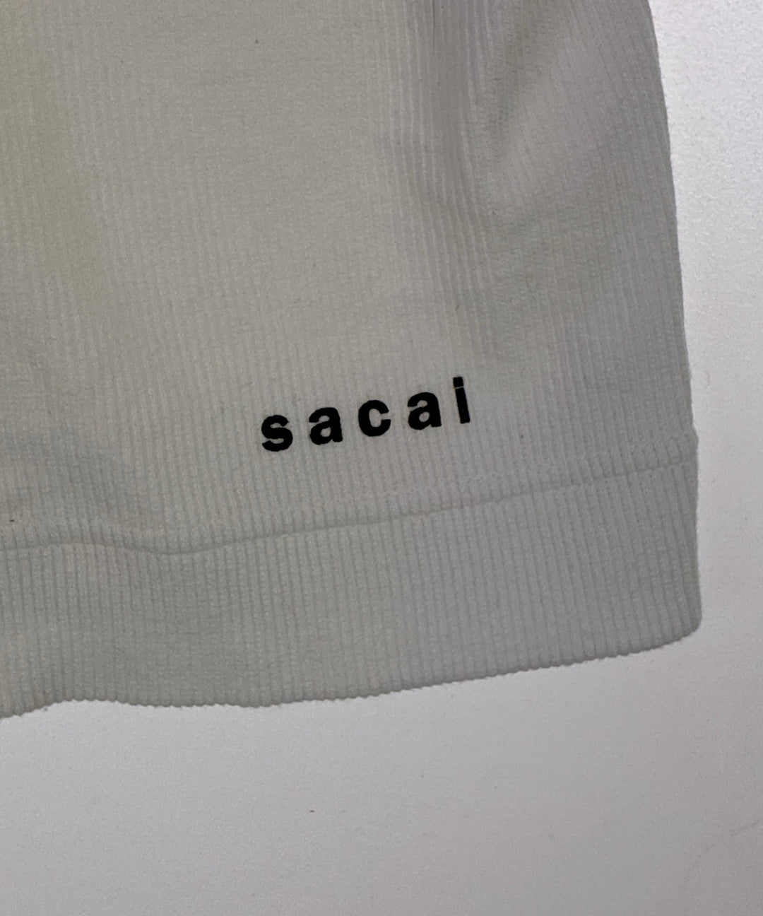 sacai เสื้อกล้าม