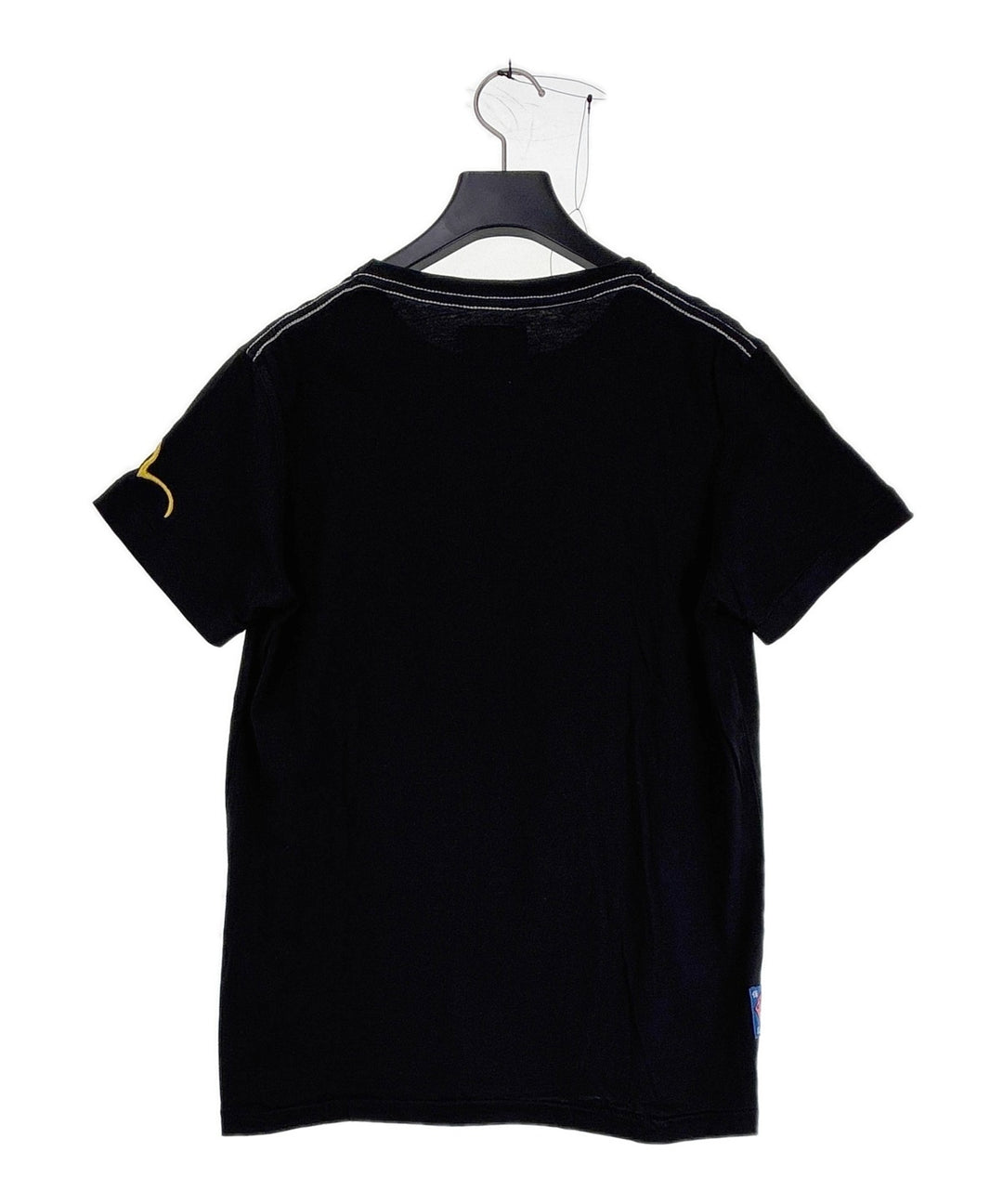 EVISU เสื้อยืด/เสื้อท็อปส์