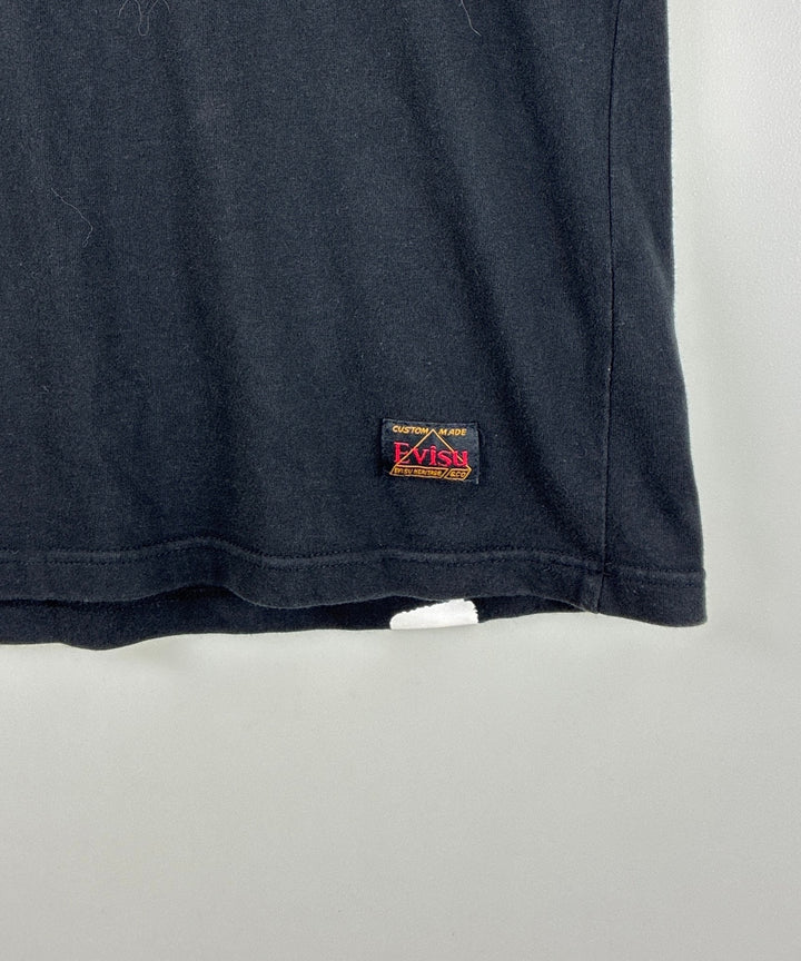 EVISU เสื้อยืด/เสื้อท็อปส์