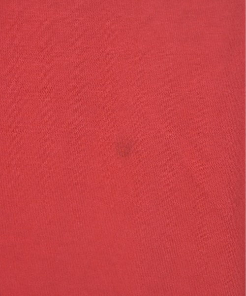 STUSSY เสื้อยืด/เสื้อท็อปส์