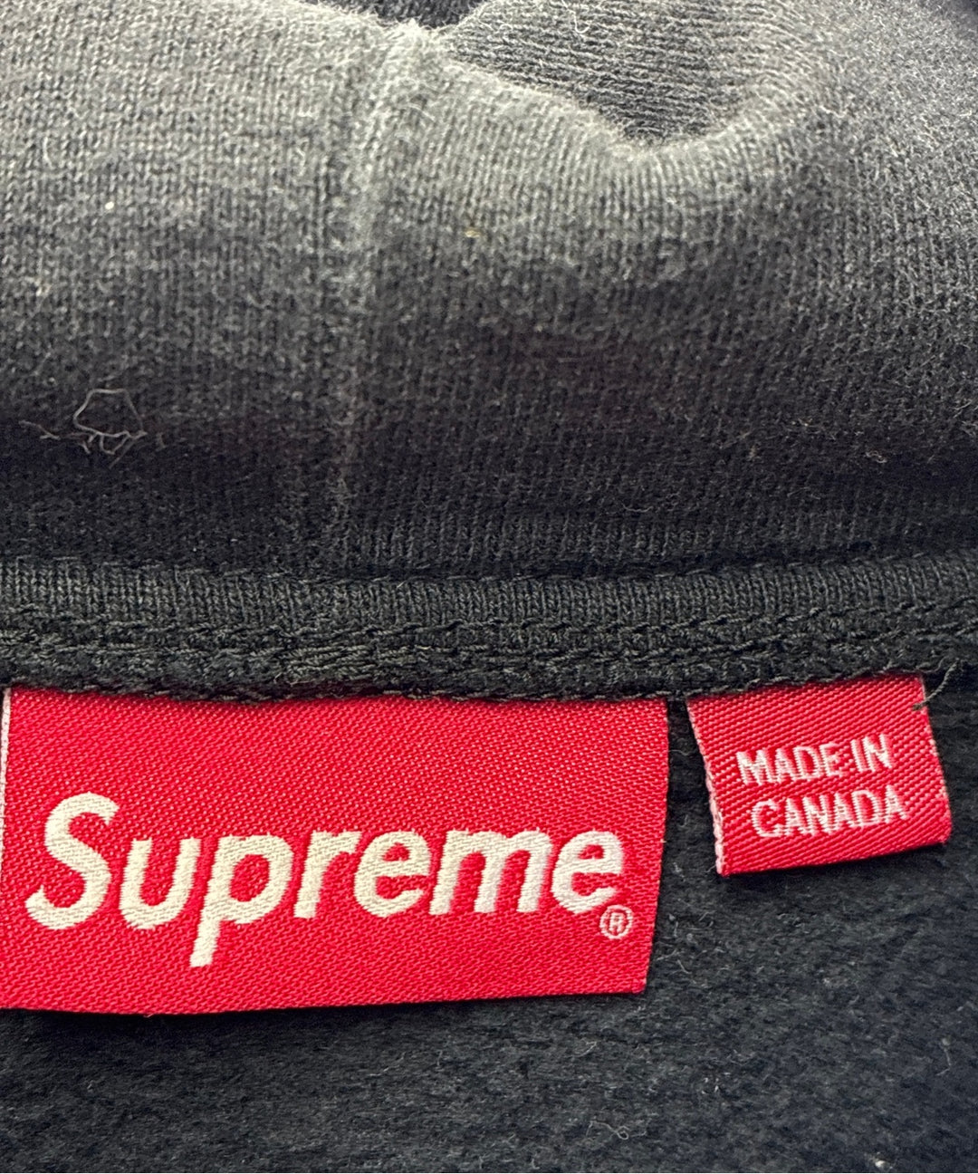 Supreme เสื้อฮู้ด