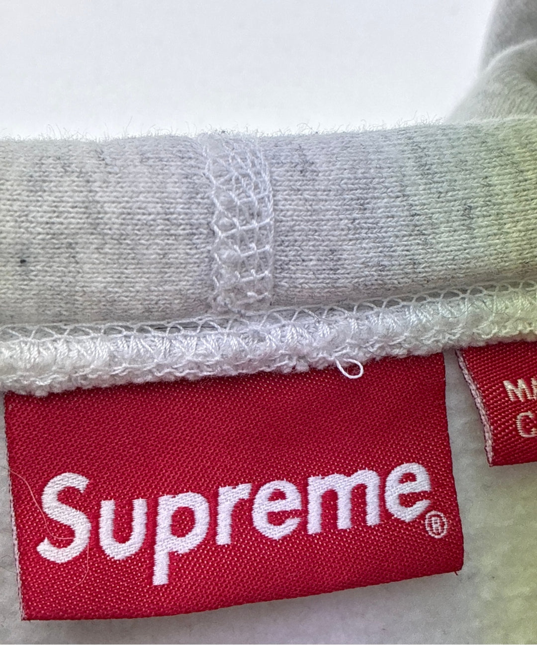 Supreme เสื้อฮู้ด
