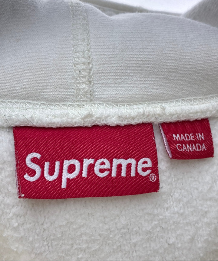 Supreme เสื้อฮู้ด