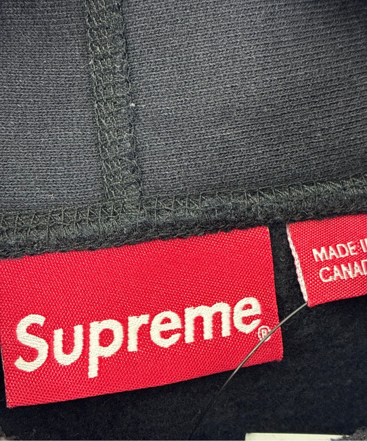Supreme เสื้อฮู้ด