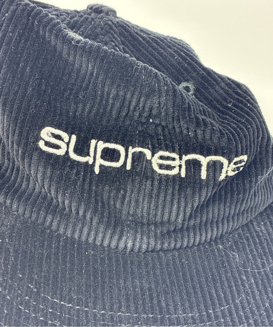 Supreme หมวกแก๊ป