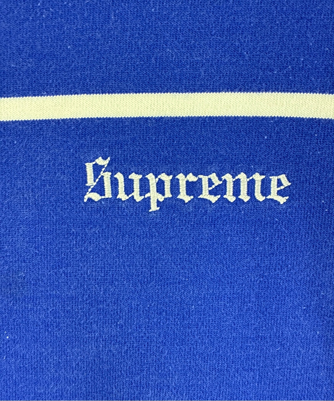Supreme เสื้อกันหนาว