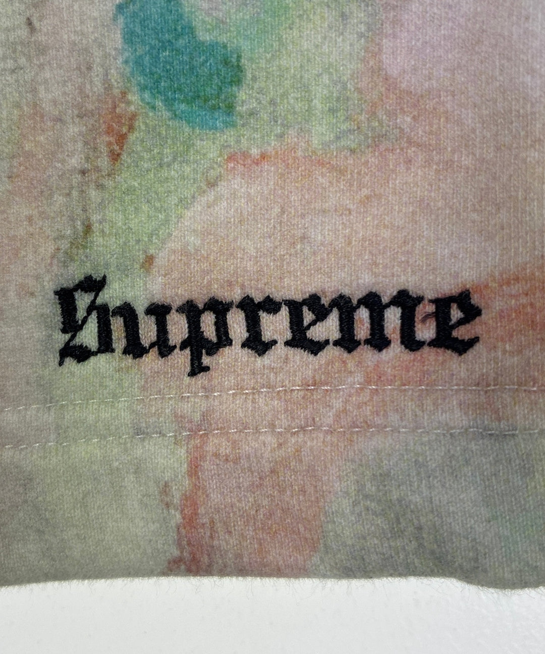 Supreme กางเกงขาสั้น