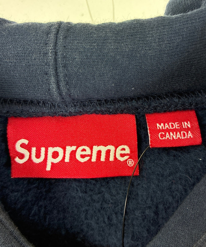 Supreme เสื้อฮู้ด