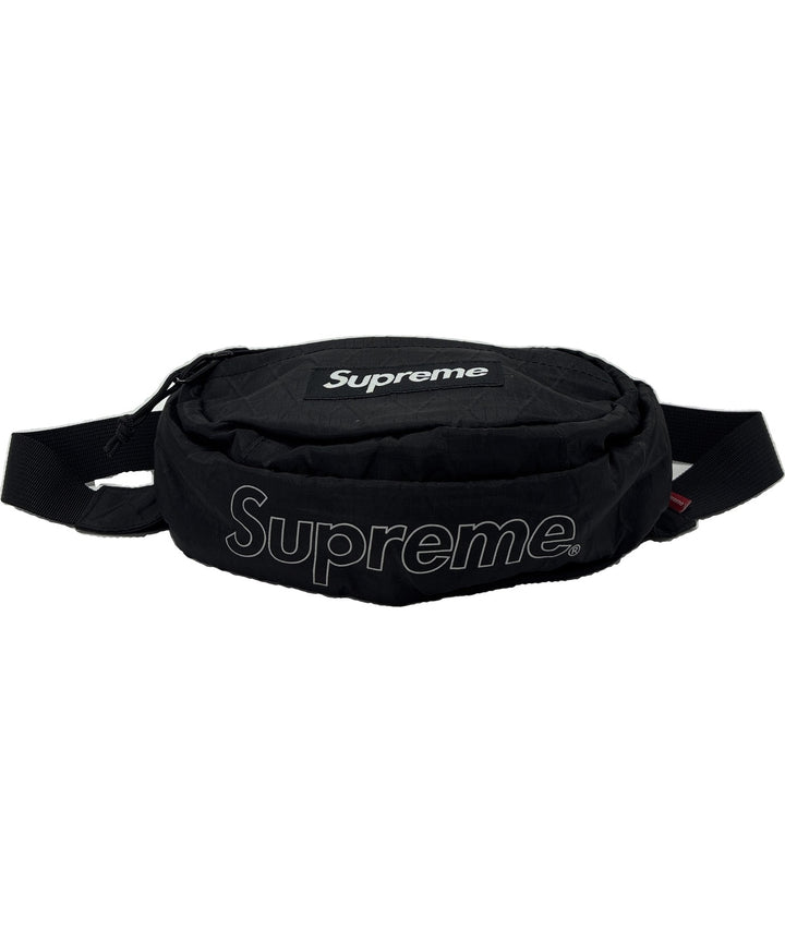 Supreme กระเป๋าสะพาย