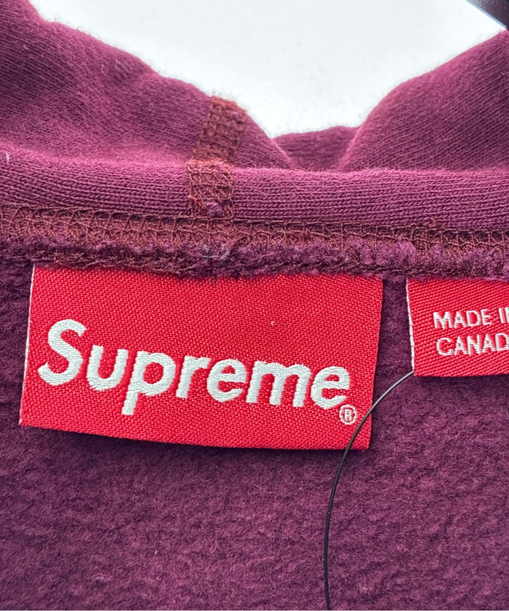 Supreme เสื้อฮู้ด