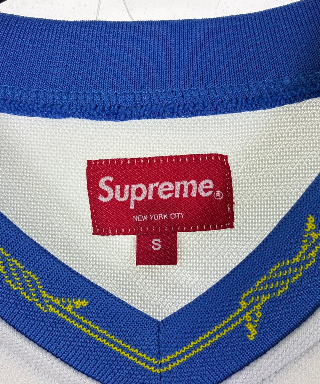 Supreme เสื้อสเวตเตอร์