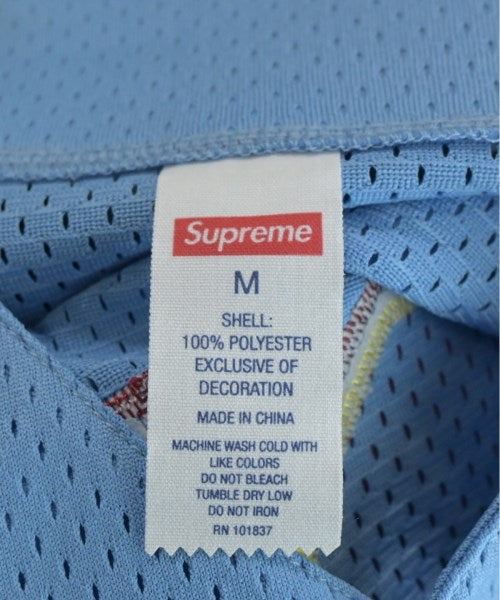 Supreme เสื้อลำลอง