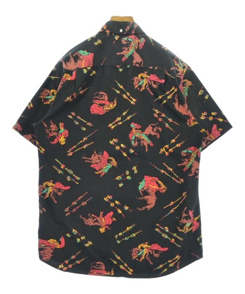 Supreme เสื้อลำลอง