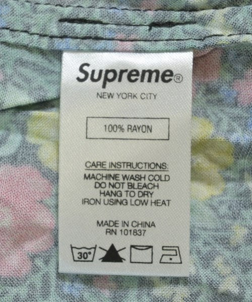 Supreme เสื้อลำลอง