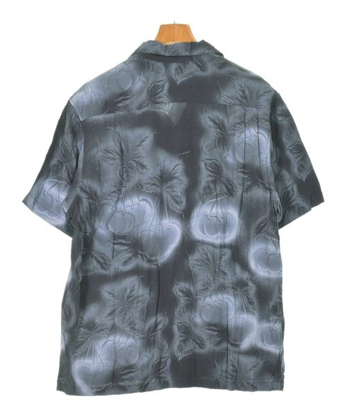Supreme เสื้อลำลอง