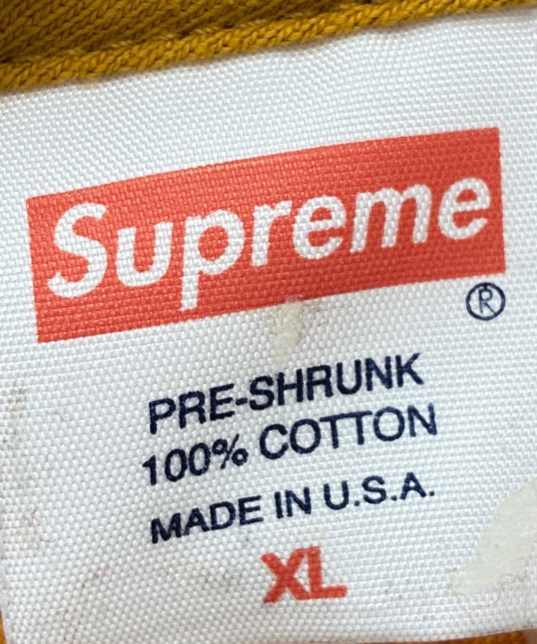 Supreme เสื้อเชิ้ต