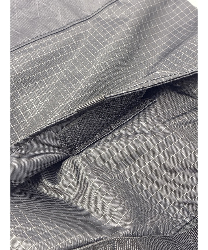 Supreme กระเป๋าสะพาย