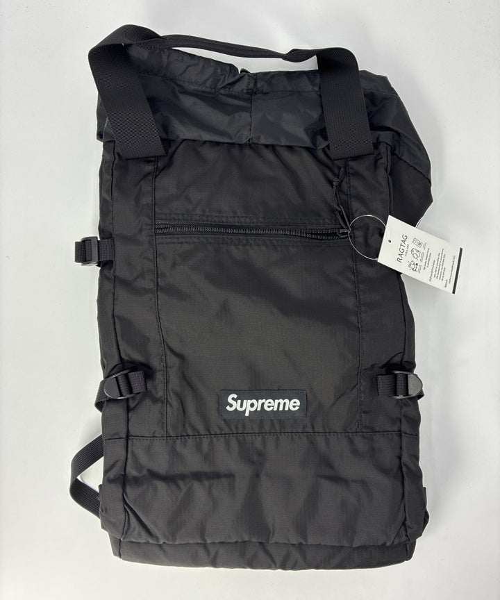 Supreme เป้สะพายหลัง