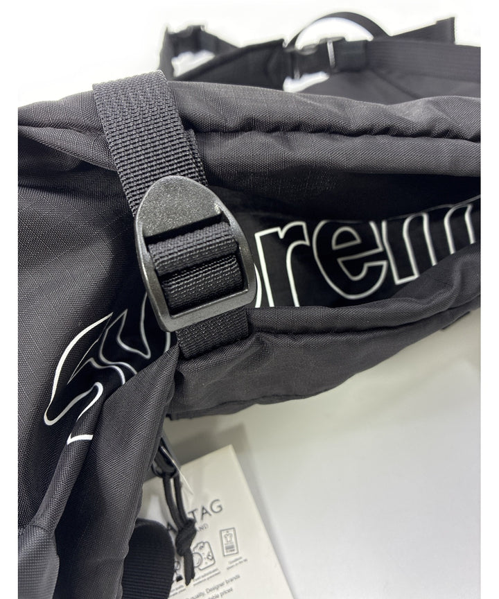 Supreme เป้สะพายหลัง