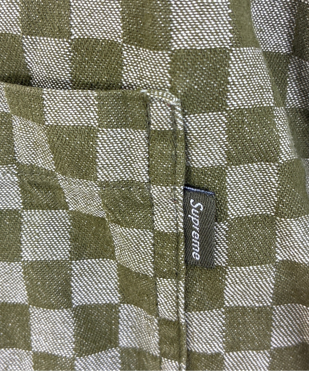 Supreme เสื้อเชิ้ต