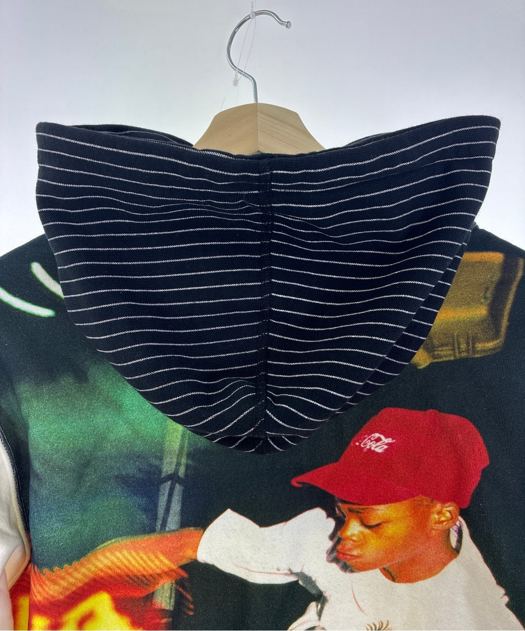 Supreme เสื้อฮู้ด