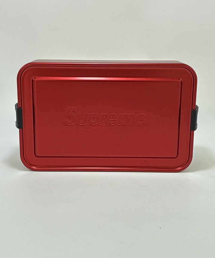 Supreme อื่นๆ