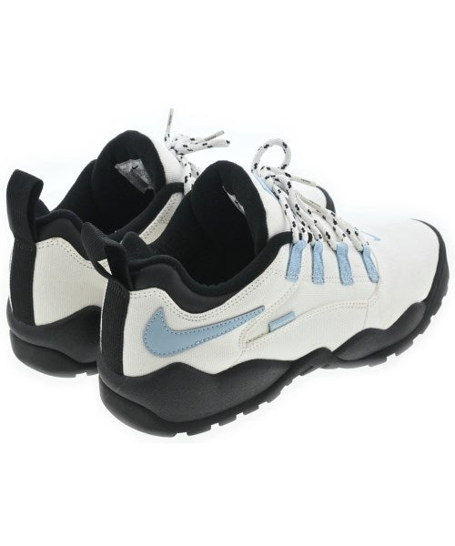 Supreme รองเท้าผ้าใบ