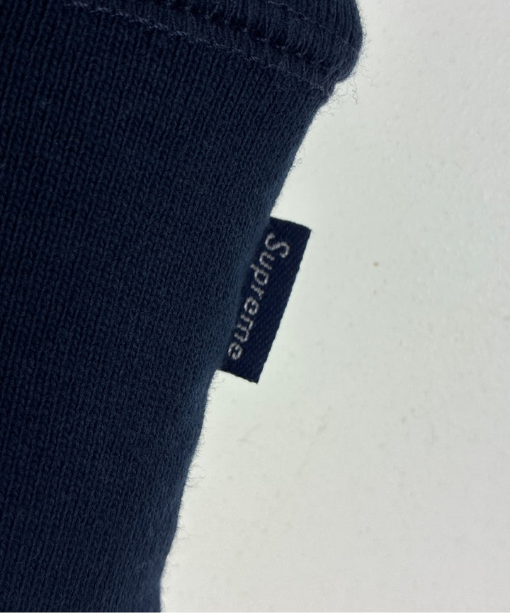 Supreme เสื้อฮู้ด