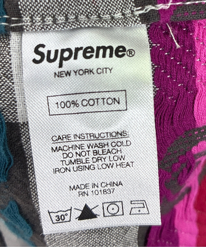 Supreme เสื้อเชิ้ต