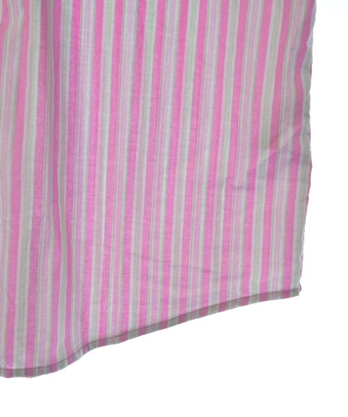 Supreme เสื้อลำลอง