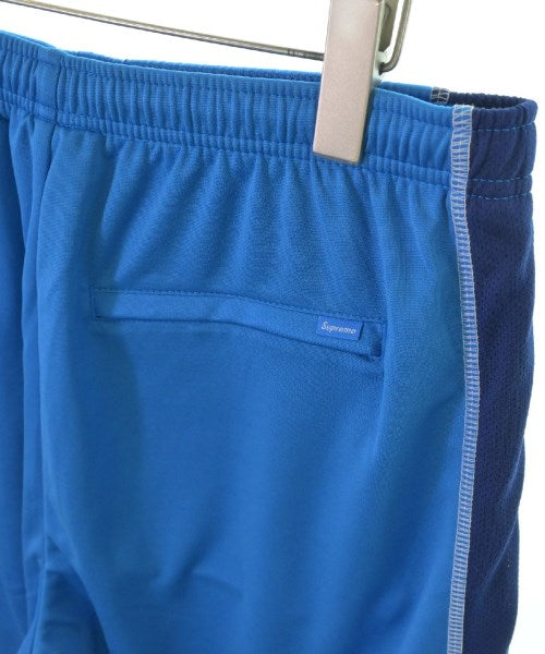 Supreme กางเกงขาสั้น