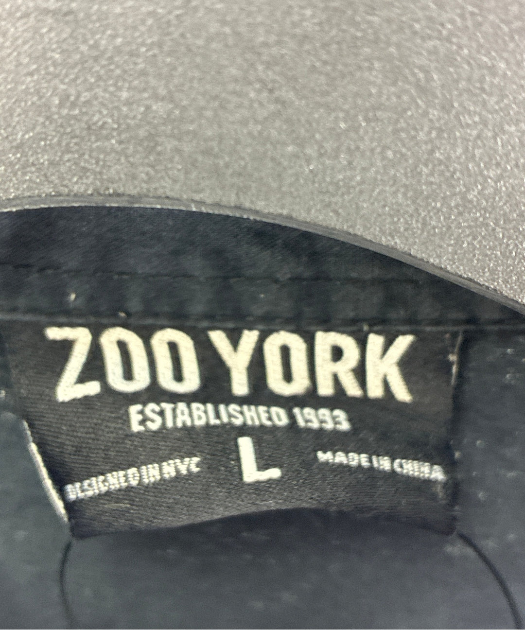 ZOO YORK เสื้อลำลอง