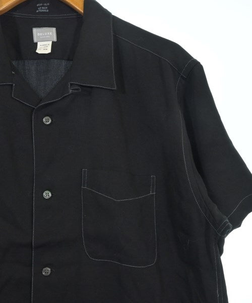 Deluxe เสื้อลำลอง
