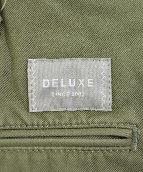 Deluxe กางเกงขาสั้น