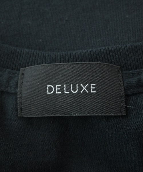 Deluxe เสื้อยืด/เสื้อท็อปส์
