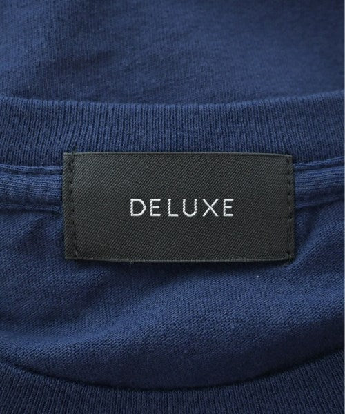 Deluxe เสื้อยืด/เสื้อท็อปส์