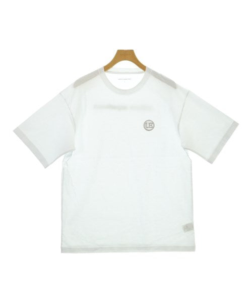uniform experiment เสื้อยืด/เสื้อท็อปส์